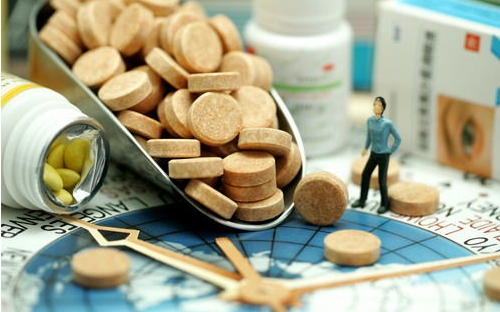 伊索佳膠囊，治療骨關(guān)節(jié)炎的藥品