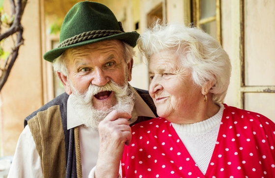 伊索佳氨基葡萄糖膠囊，骨關(guān)節(jié)炎吃什么藥