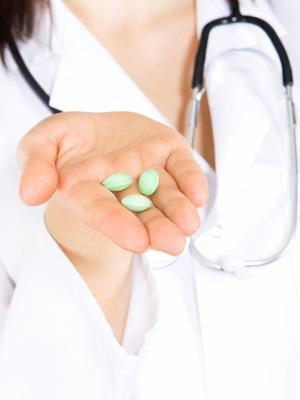 股骨頭壞死可以用通絡生骨膠囊嗎，通絡生骨膠囊怎么服用，