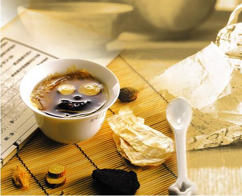 痛風吃什么藥，足痛風吃什么藥