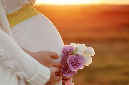 魚鱗病應注意些什么，孕婦能用參歸潤燥搽劑嗎