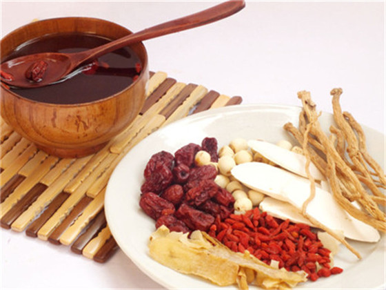 魚鱗皮膚病的治療方法，參歸潤燥搽劑效果怎么樣