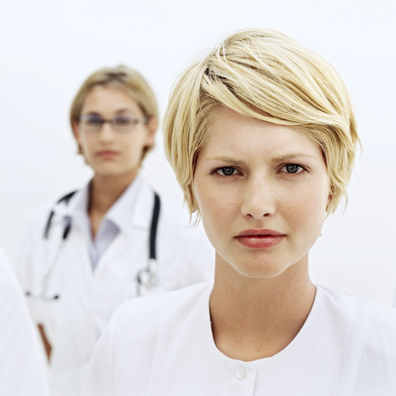 伊索佳效果怎樣，硫酸氨基葡萄糖膠囊療效