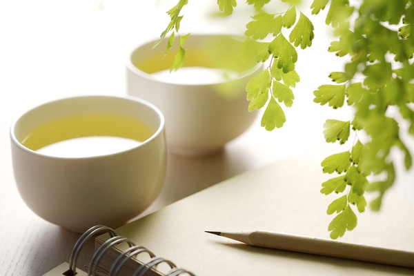 伊索佳硫酸氨基葡萄糖膠囊副作用，服用伊索佳注意事項