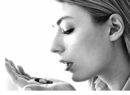 通絡生骨膠囊怎么服用，通絡生骨膠囊每天吃多少