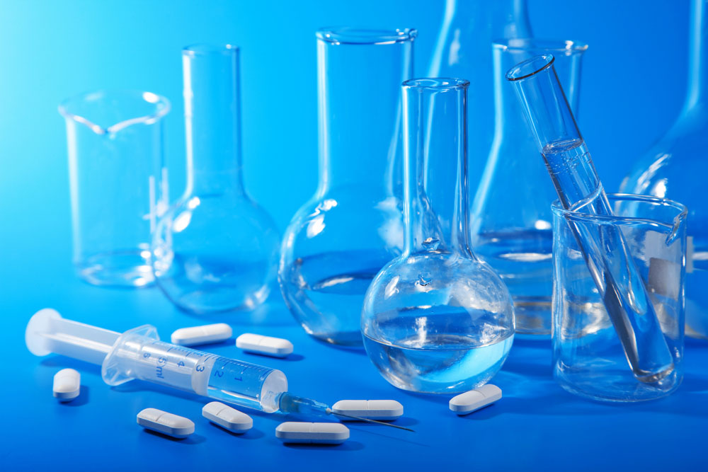 股骨頭壞死治療期間服用注意事項，那些人不能用通絡生骨膠囊