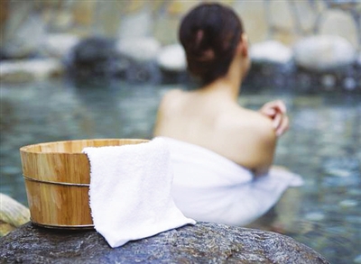 參歸潤(rùn)燥搽劑怎么用，參歸潤(rùn)燥搽劑一次用多少