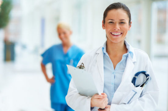 復方甲氧那明膠囊好嗎，支氣管哮喘 阿斯美