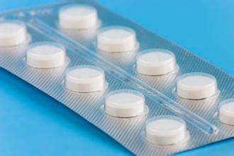 腰椎間盤突出的預防，膏藥過敏