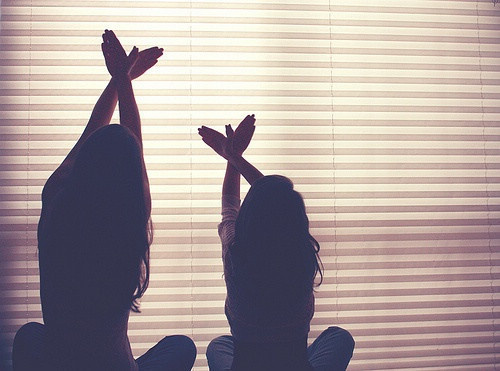 腰椎間盤(pán)突出止痛，怎樣緩解腰間盤(pán)突出的疼痛