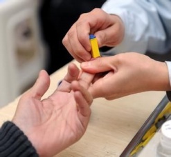 糖尿病視網(wǎng)膜病變吃什么藥，芪明顆粒的功效與作用